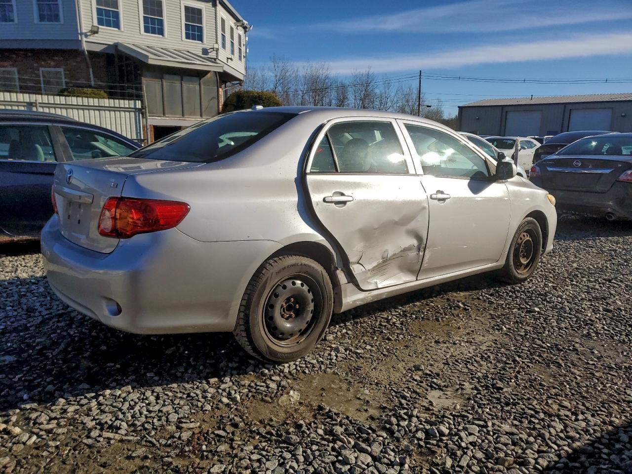 2010 TOYOTA COROLLA
