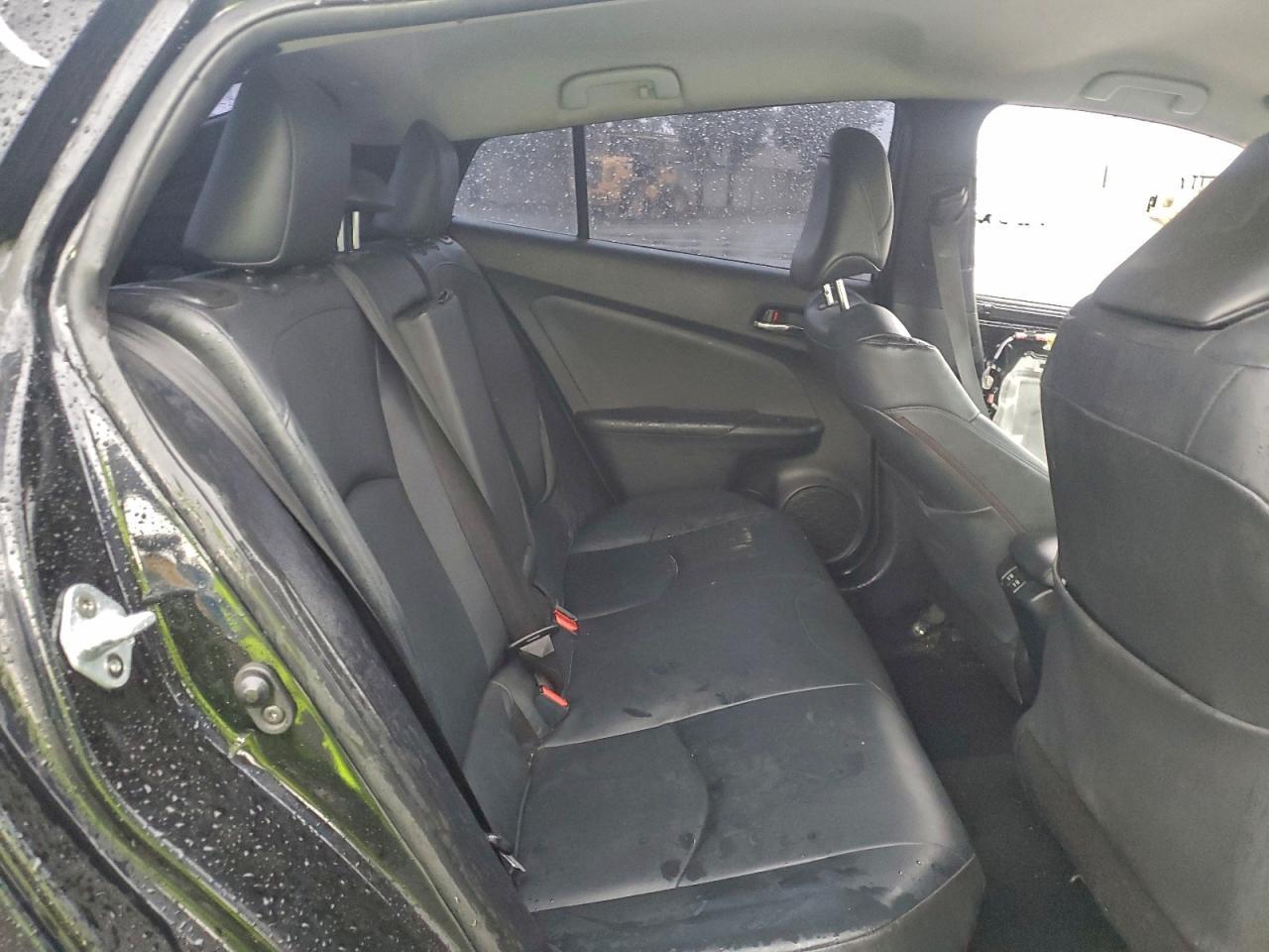 2019 TOYOTA PRIUS