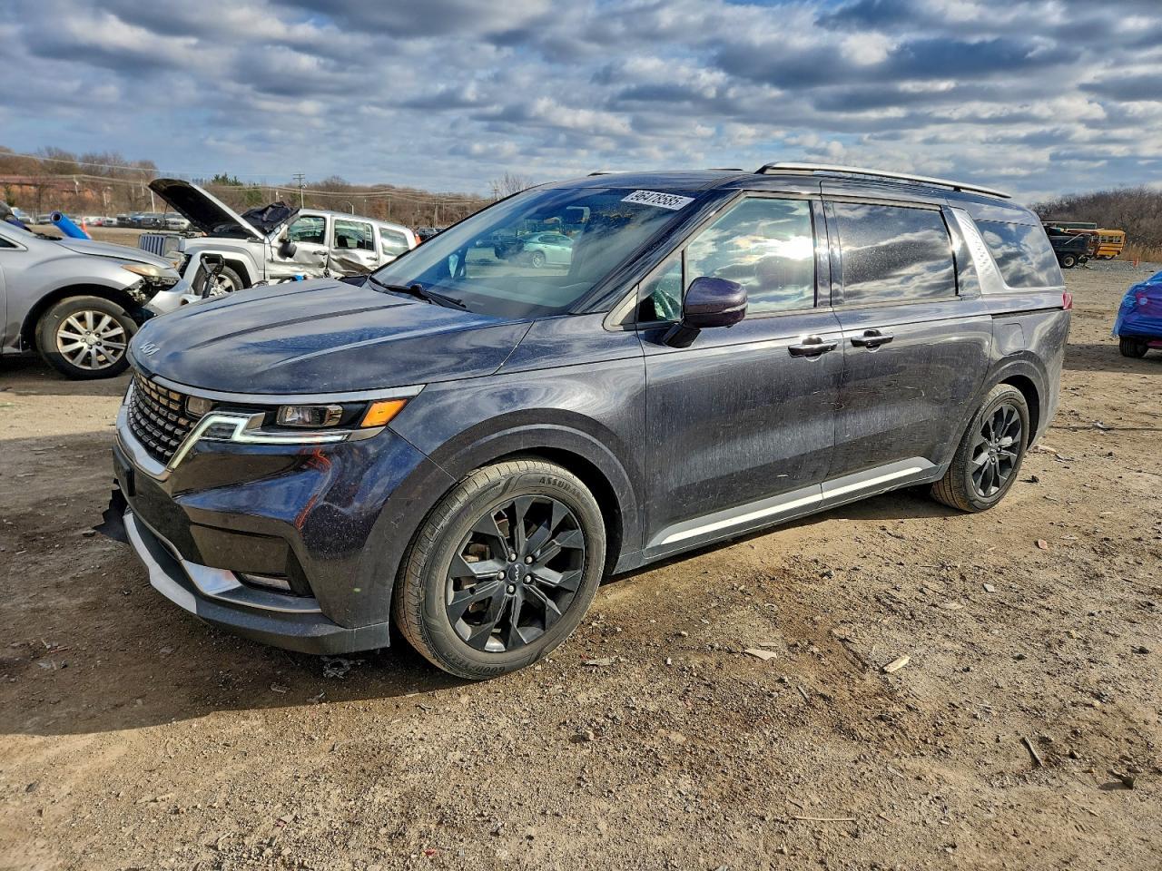 2023 KIA Carnival