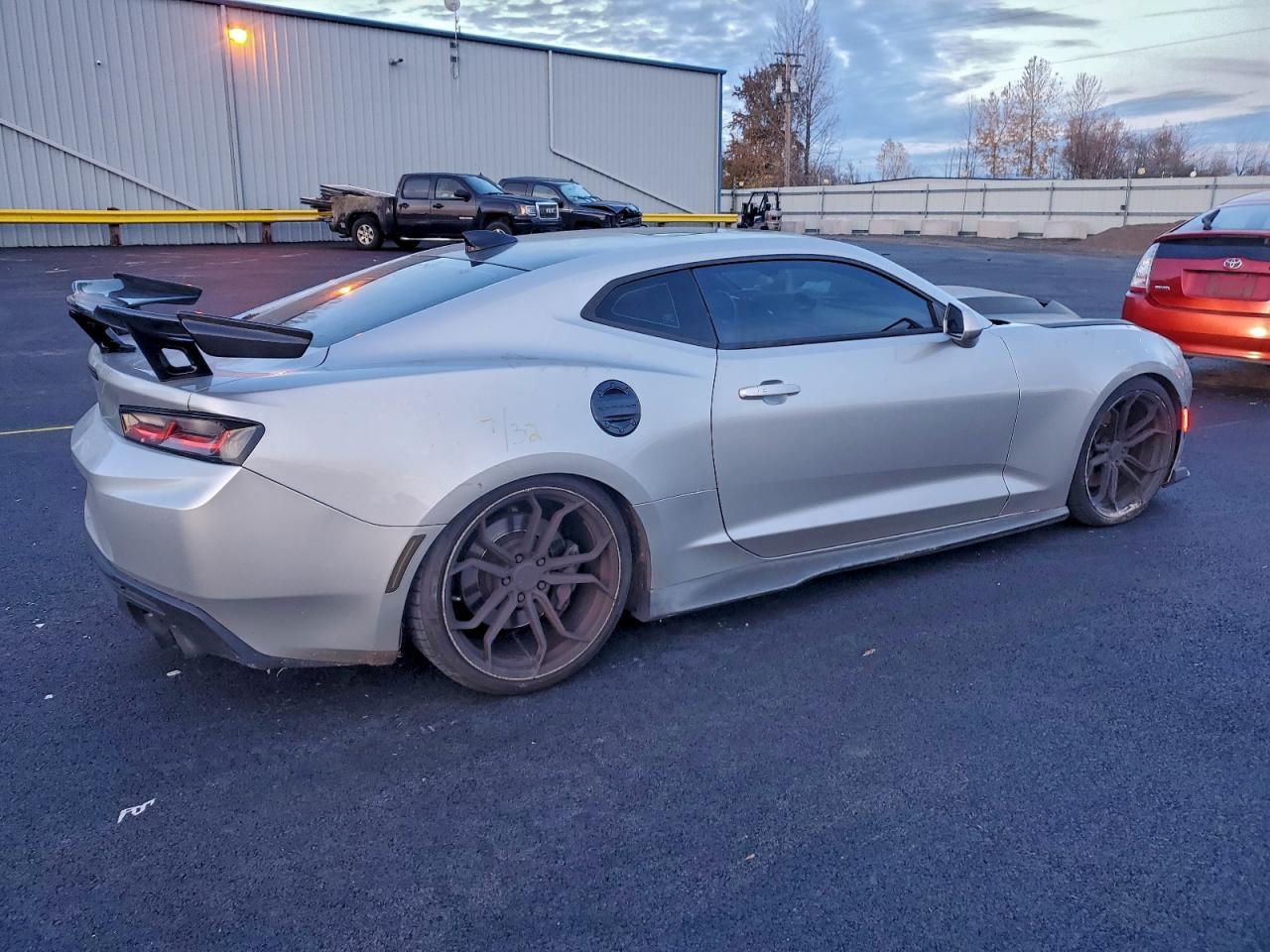 2018 CHEVROLET Camaro