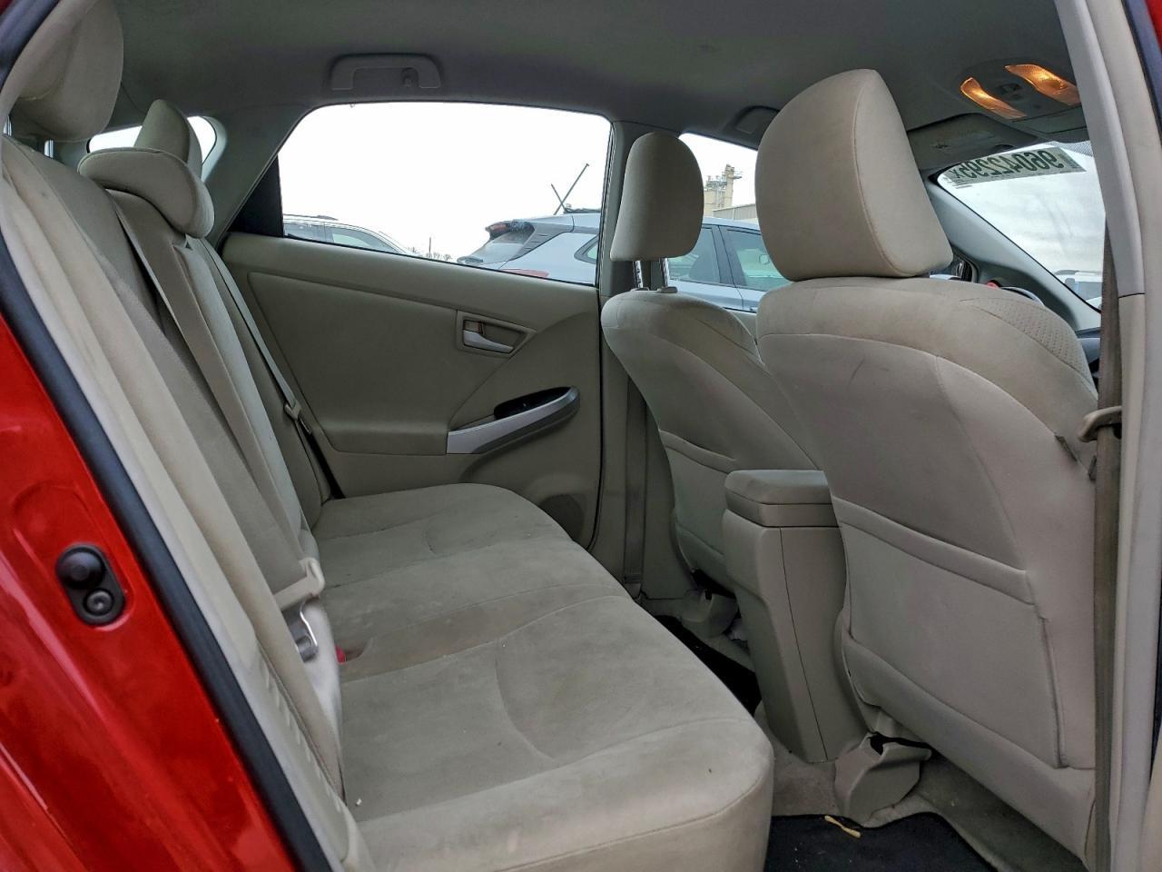 2011 TOYOTA PRIUS