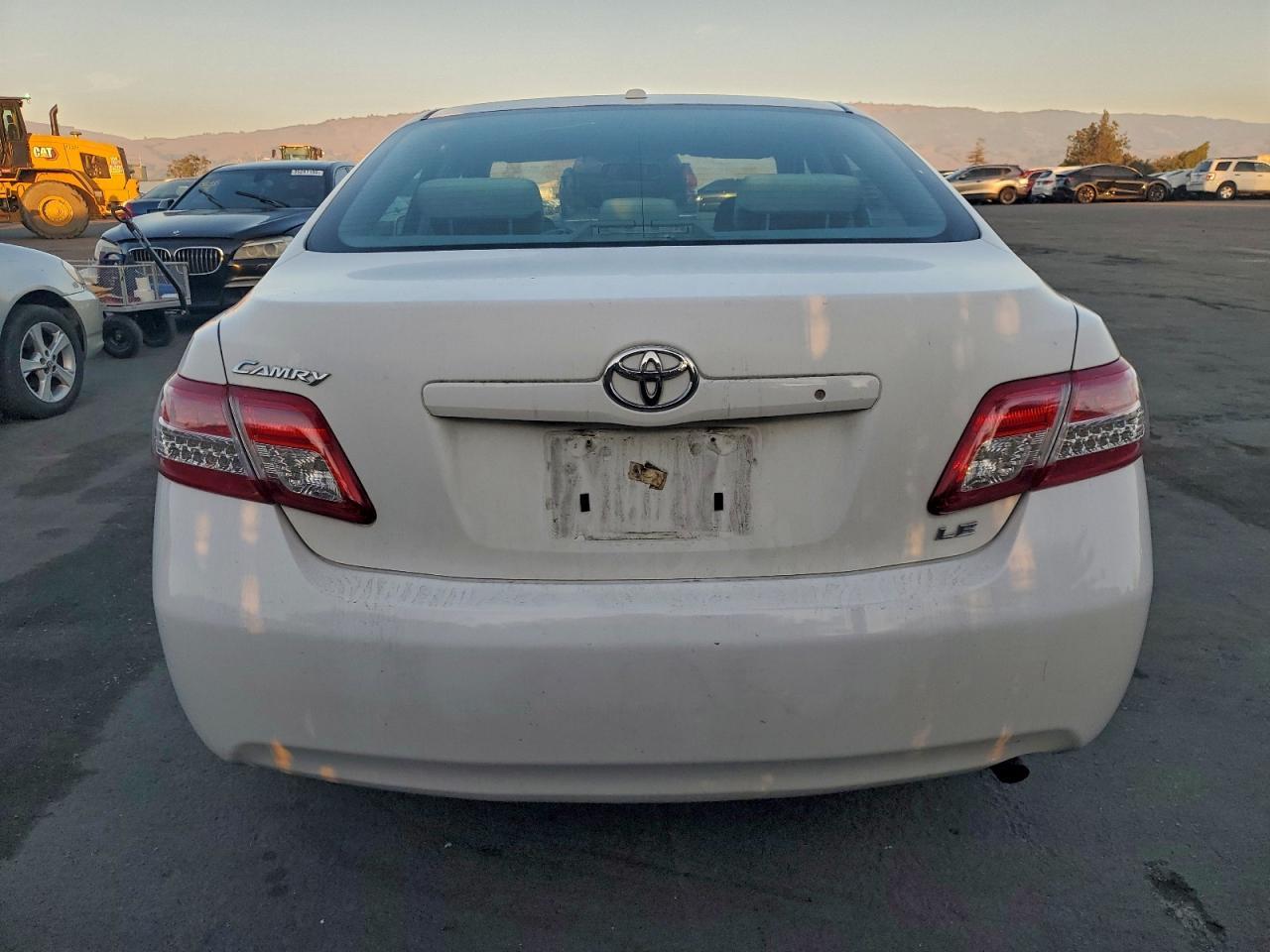 2010 TOYOTA CAMRY