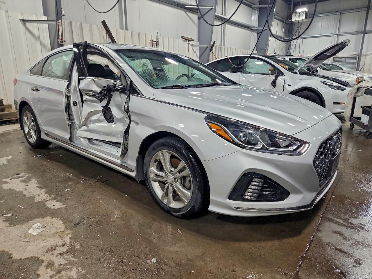 2019 HYUNDAI SONATA