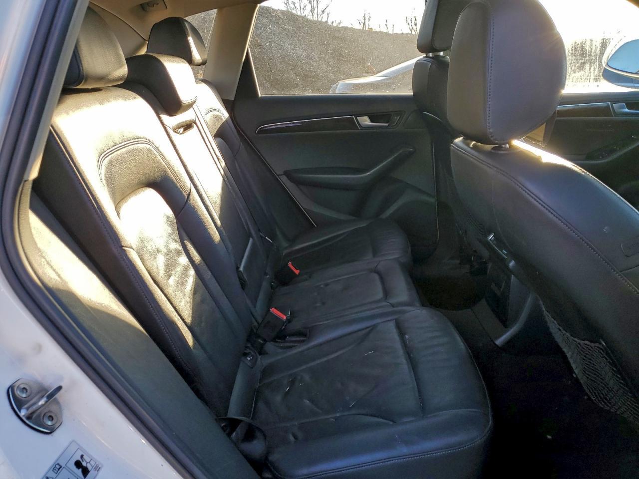 2012 AUDI Q5