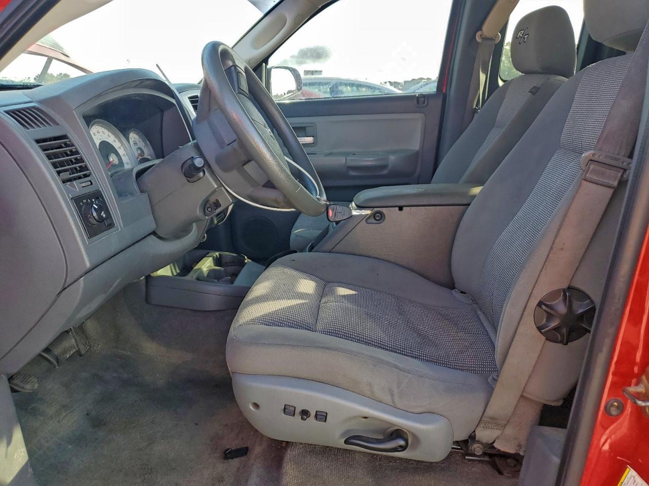 2007 DODGE Dakota