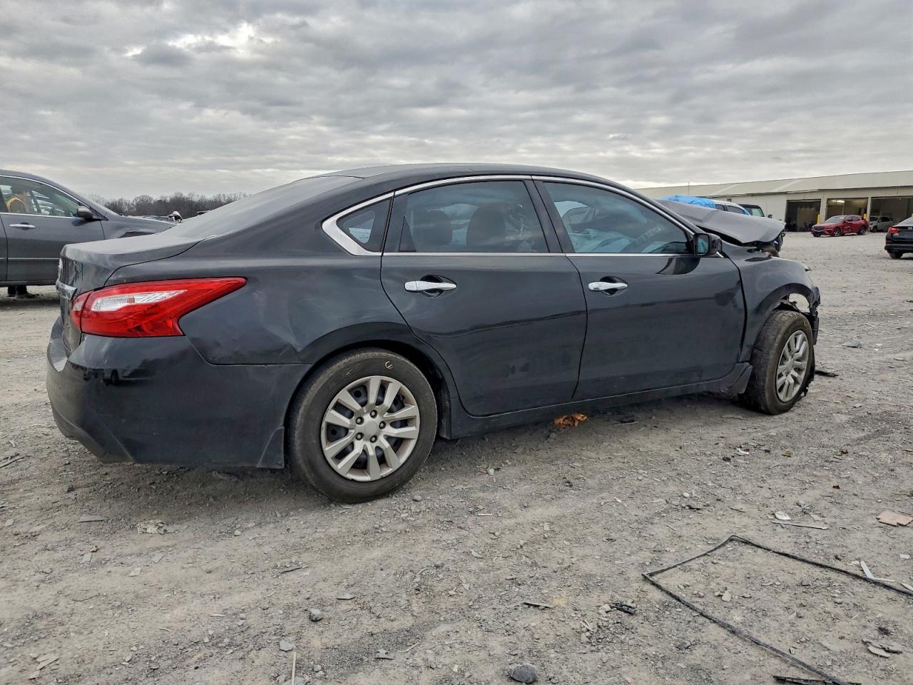2017 NISSAN ALTIMA