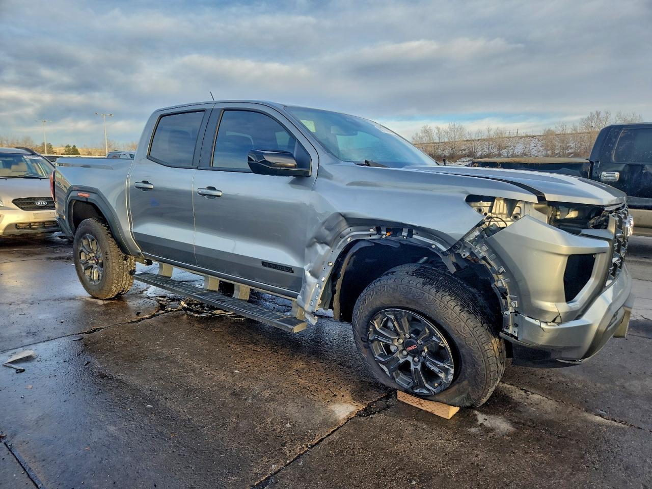 2025 GMC CANYON