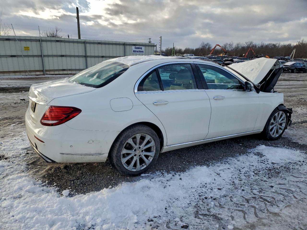 2017 MERCEDES-BENZ E-Class