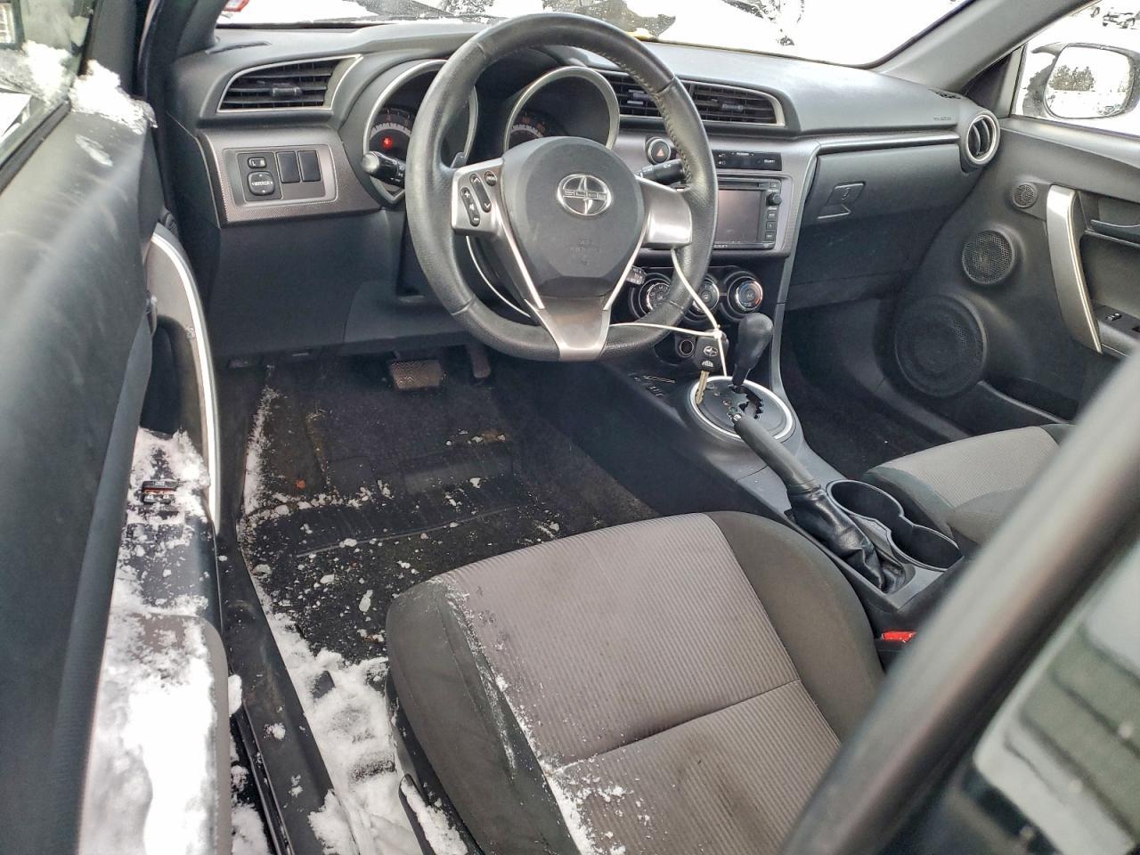 2015 TOYOTA SCION