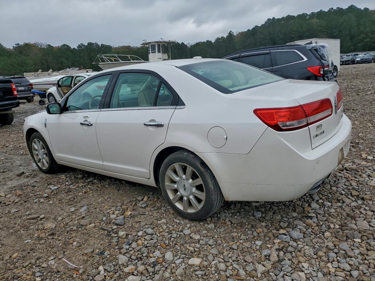 2011 LINCOLN MKZ
