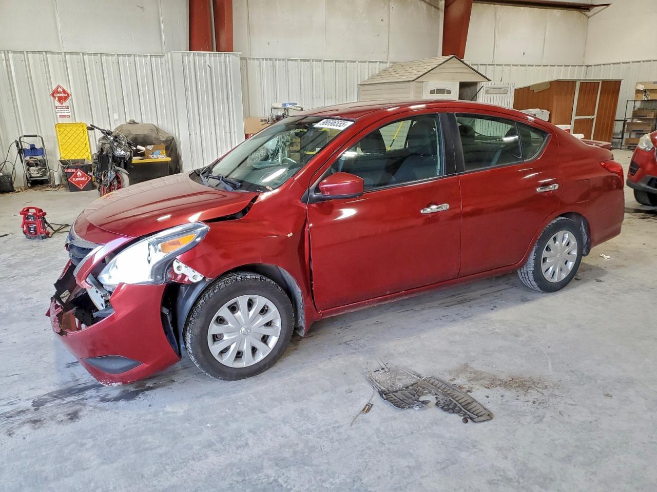 2016 NISSAN VERSA