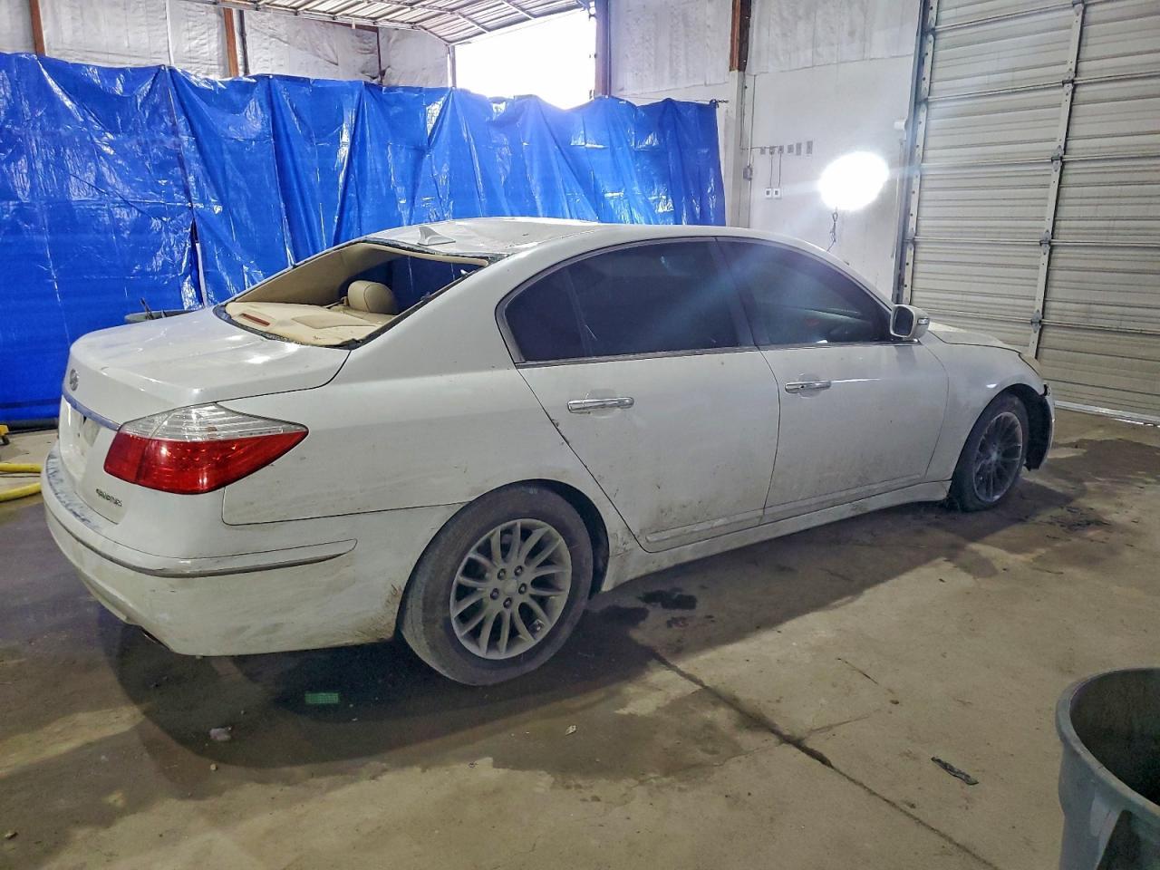 2011 HYUNDAI GENESIS
