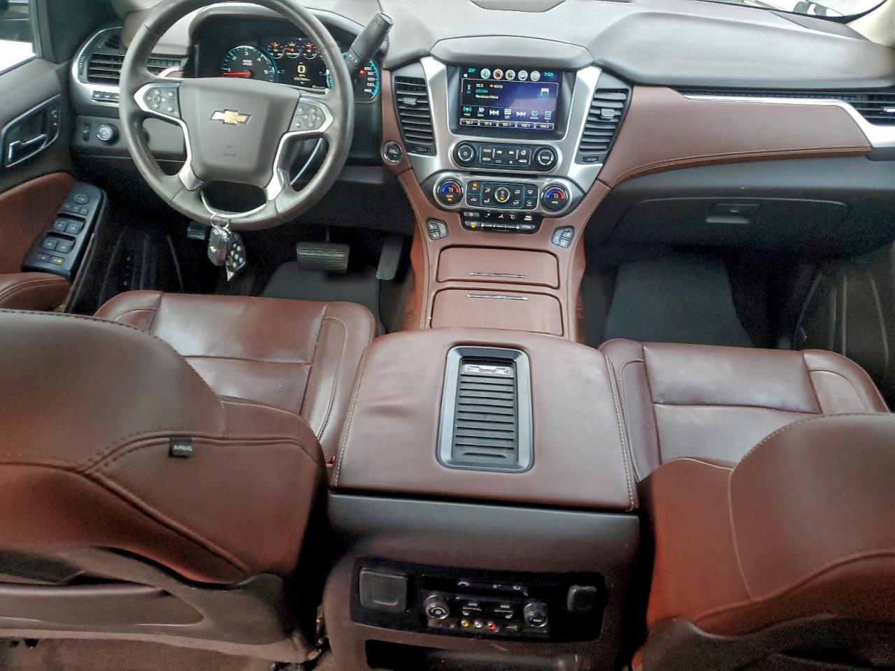 2016 CHEVROLET Suburban