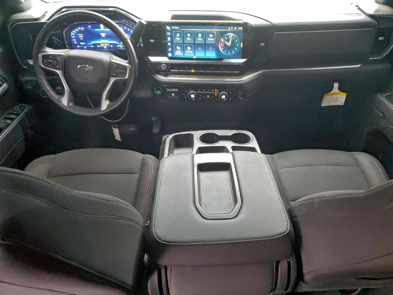 2022 CHEVROLET Silverado