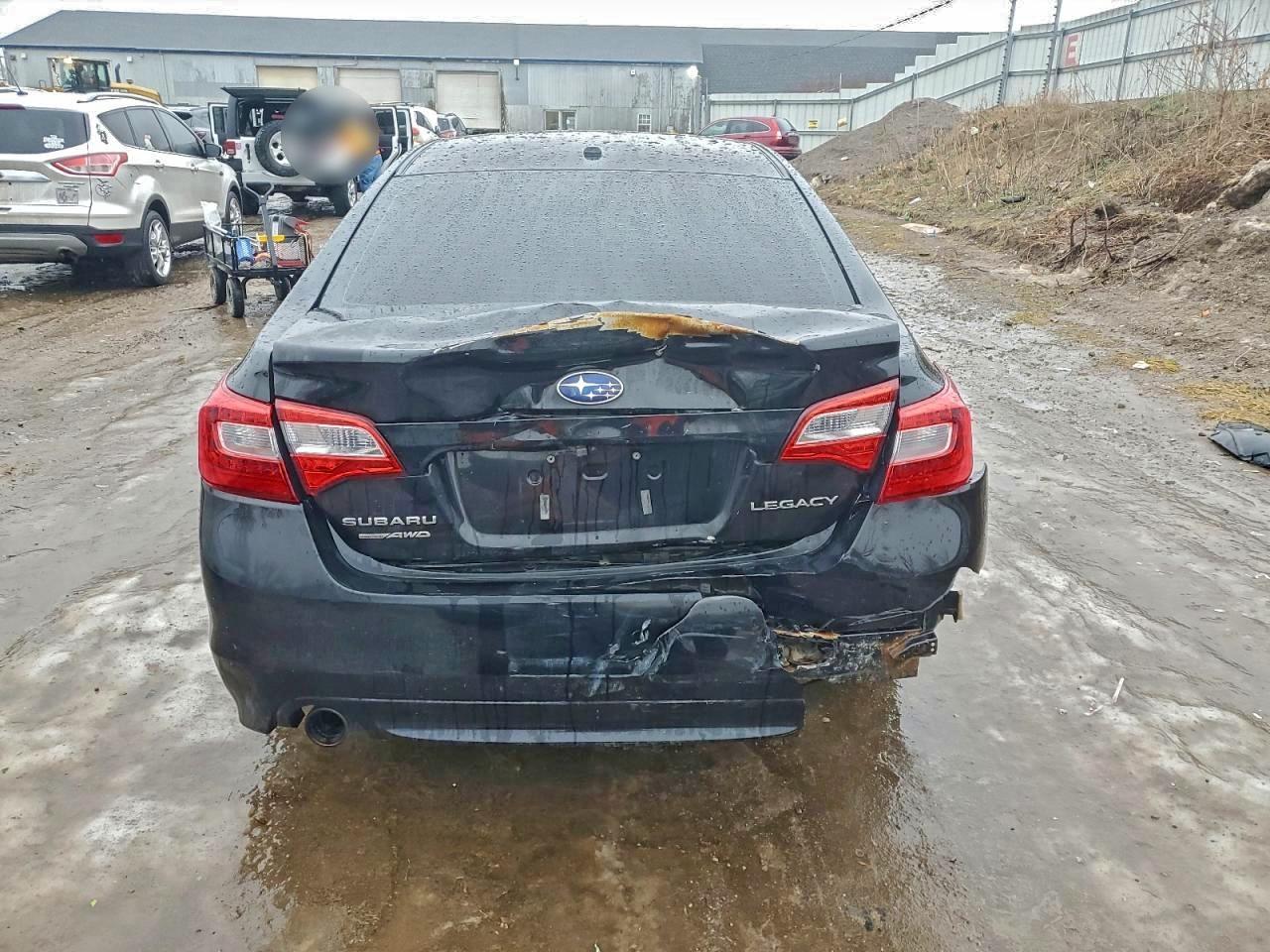 2015 SUBARU Legacy