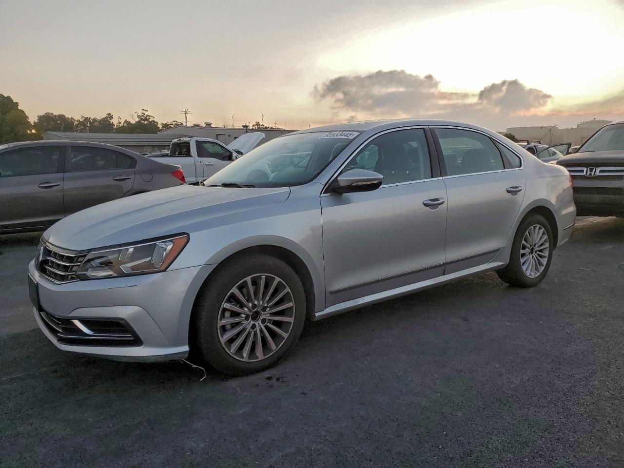 2017 VOLKSWAGEN Passat