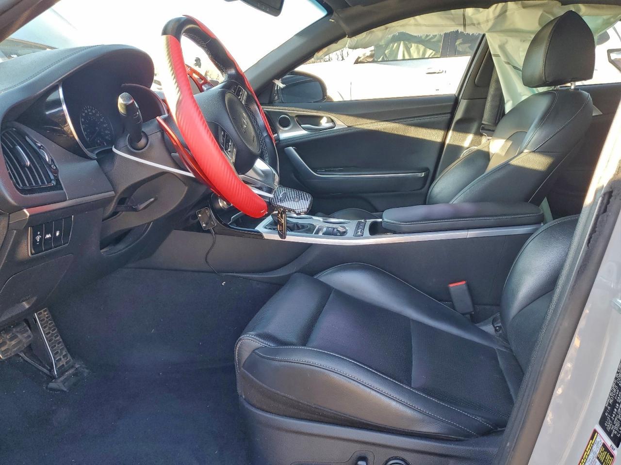2022 KIA Stinger