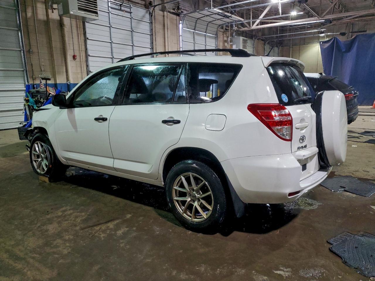 2011 TOYOTA RAV4