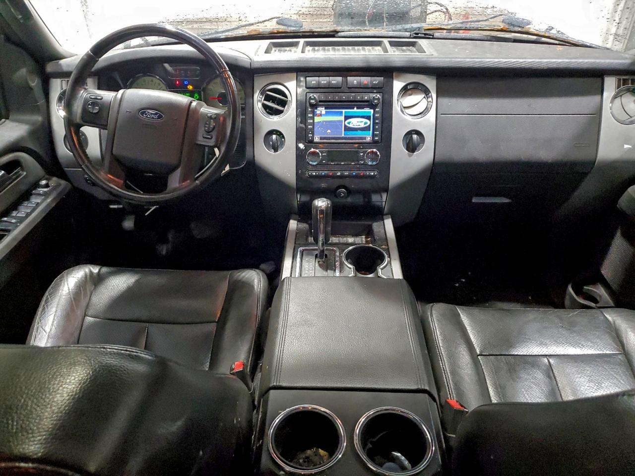 2011 FORD Expedition