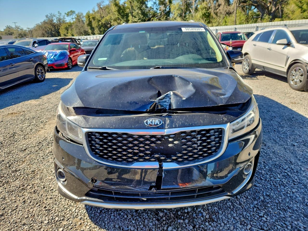 2016 KIA SEDONA