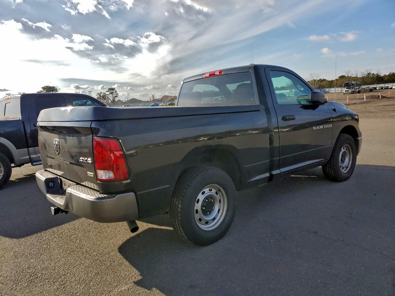 2011 DODGE RAM 1500