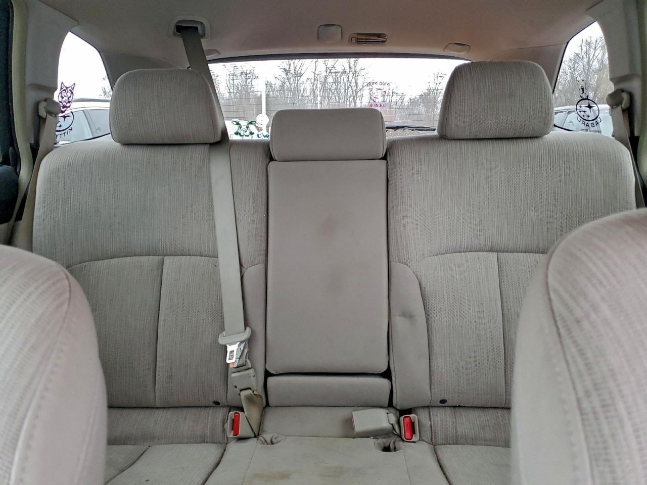2013 SUBARU Outback