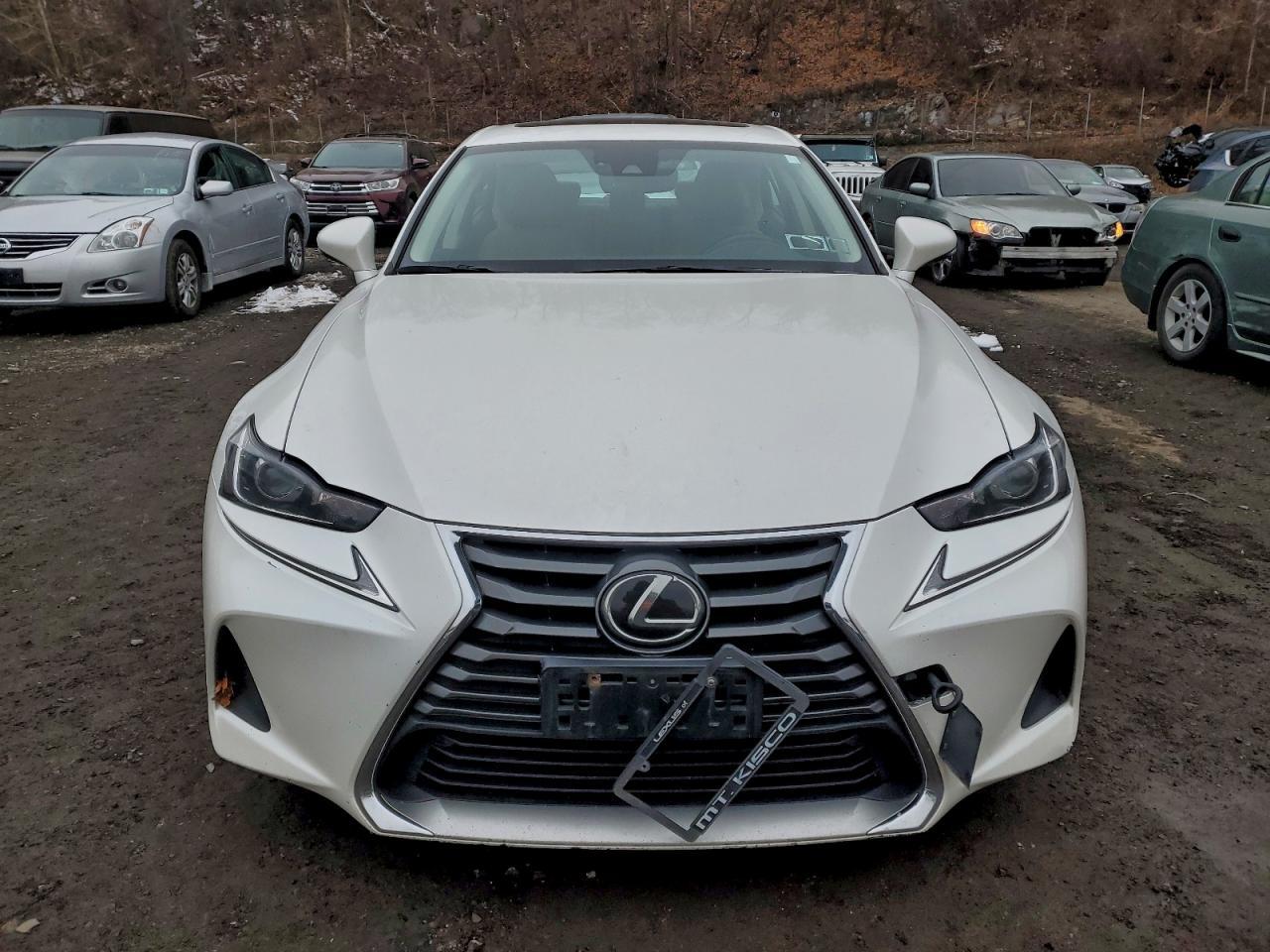 2020 LEXUS IS 300
