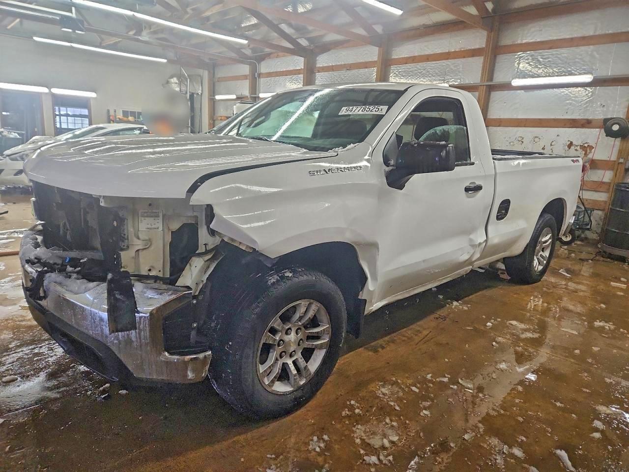 2020 CHEVROLET Silverado