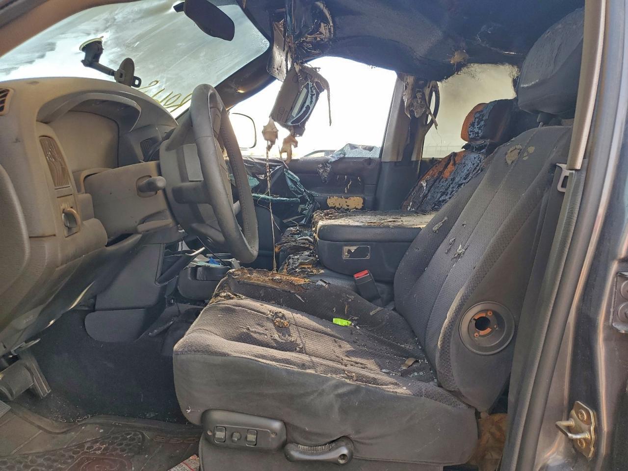 2004 DODGE RAM 1500