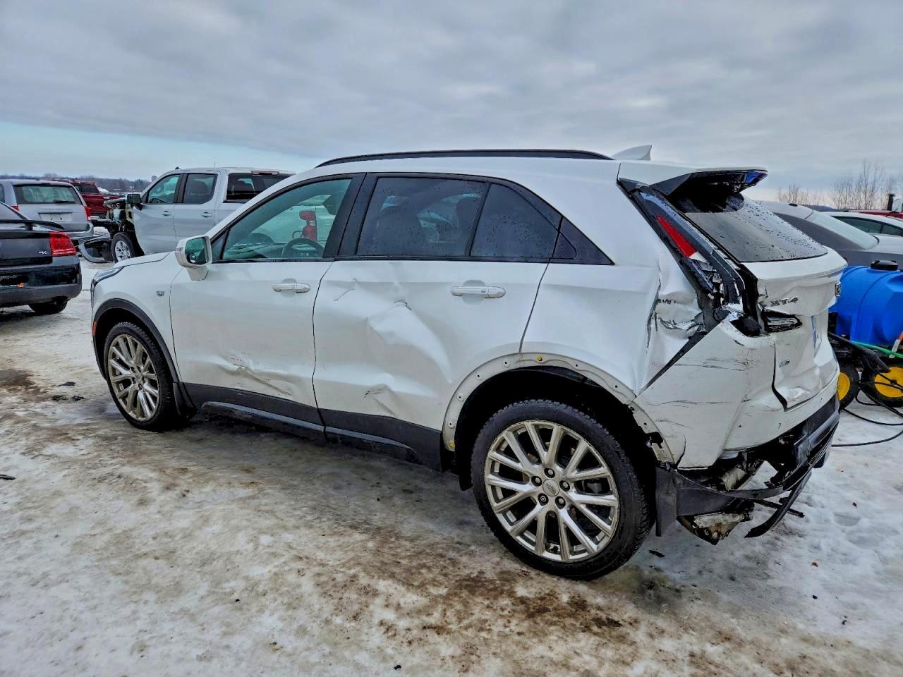 2020 CADILLAC XT4