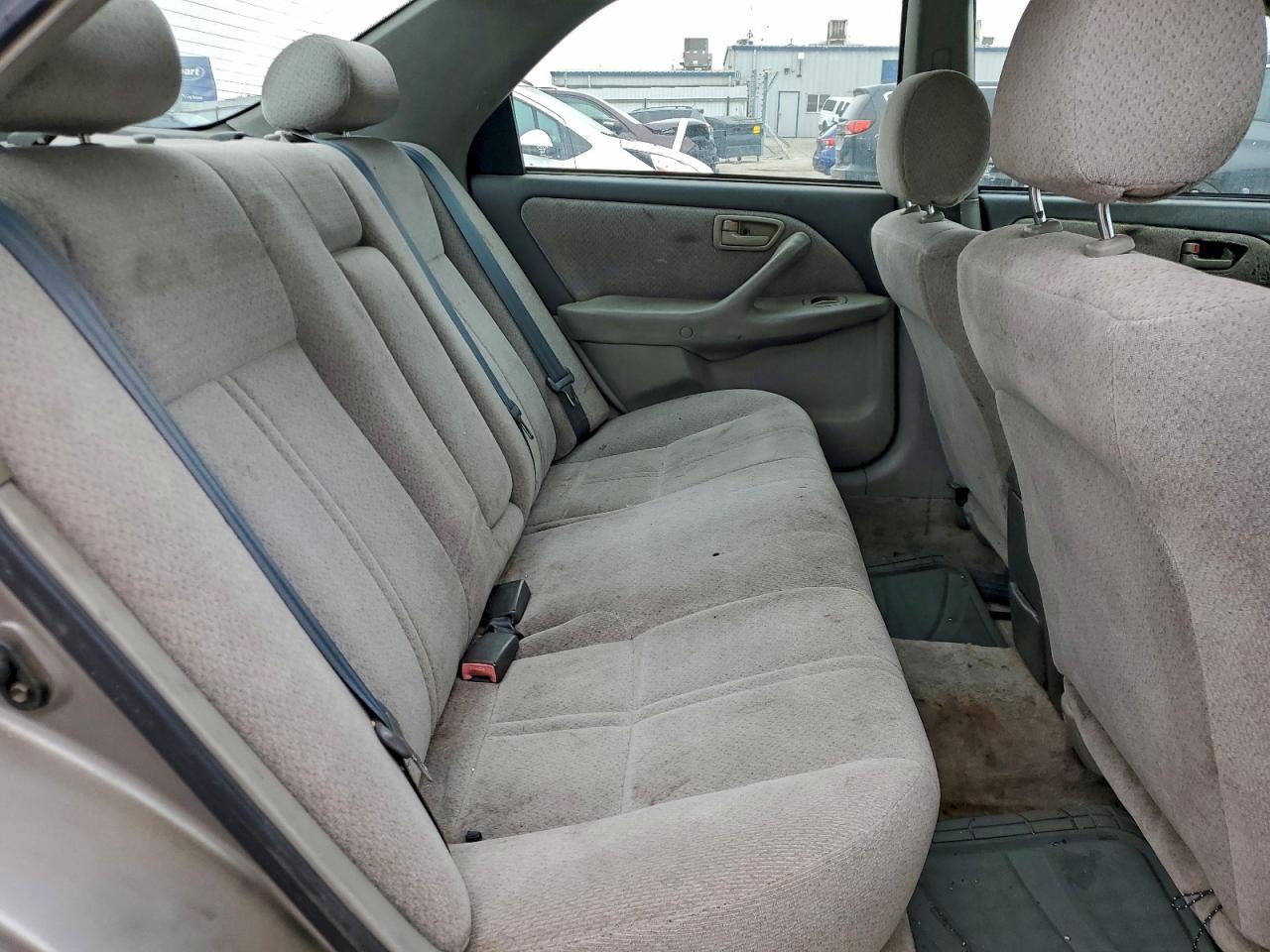 2001 TOYOTA CAMRY