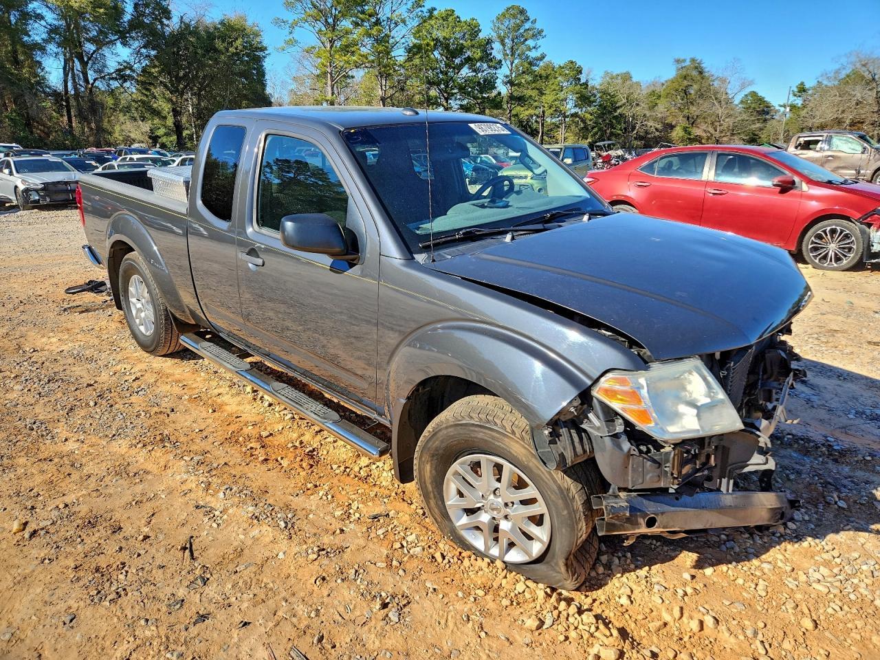 2015 NISSAN Frontier