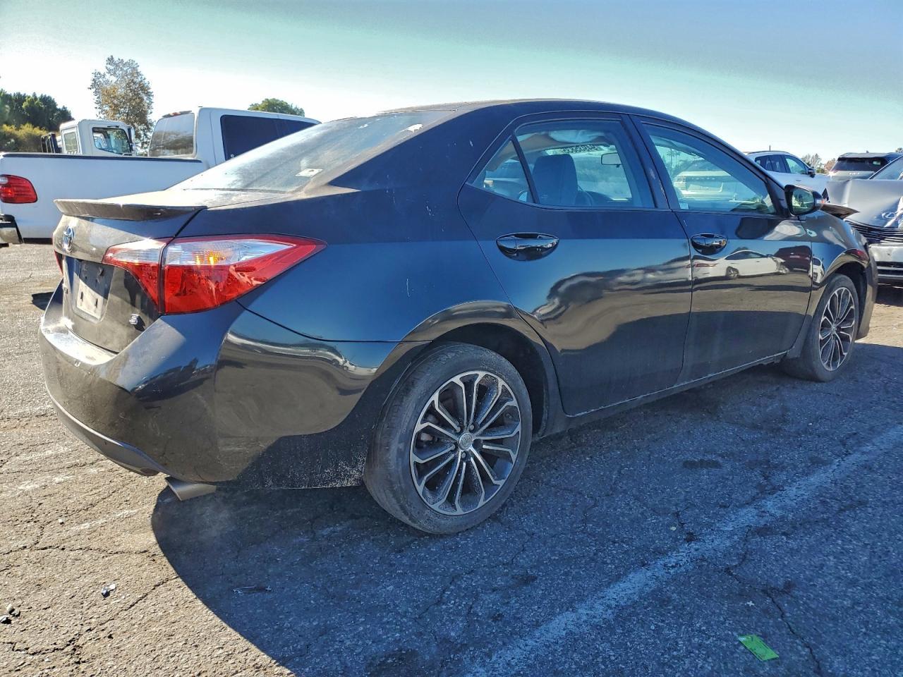 2014 TOYOTA COROLLA