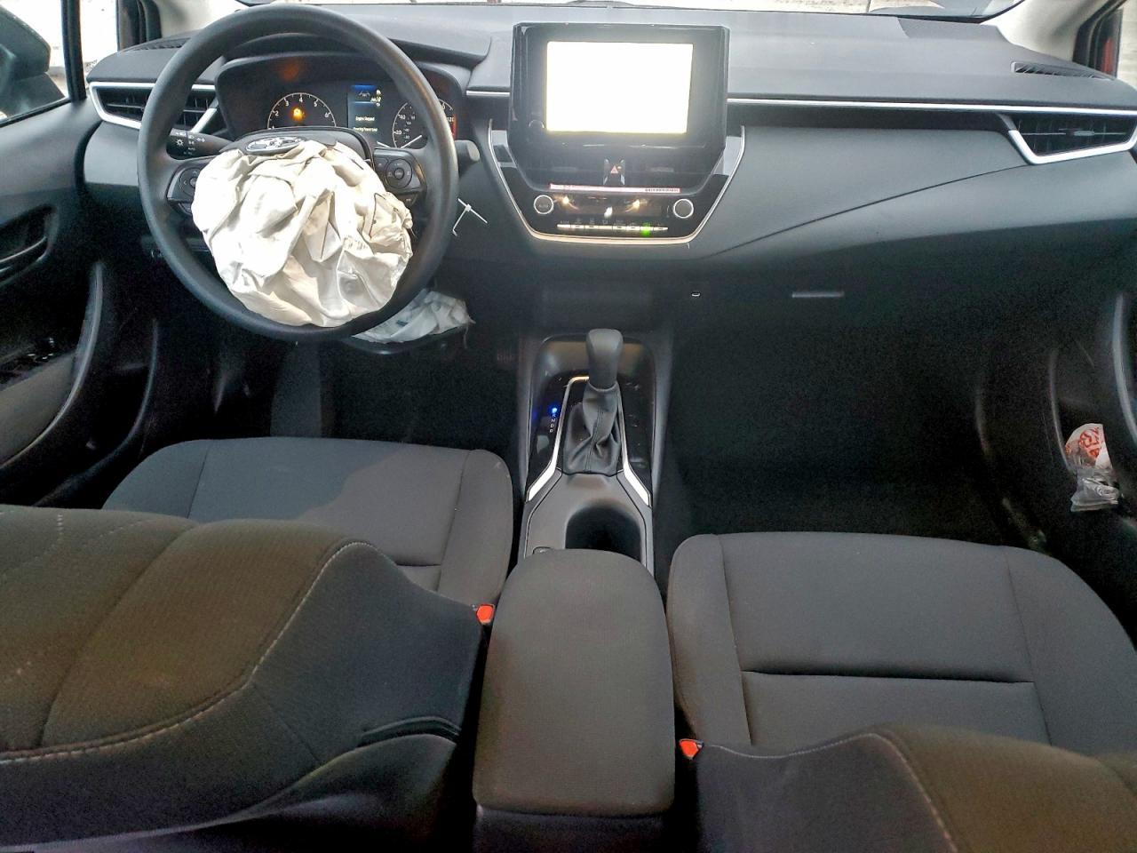 2025 TOYOTA COROLLA