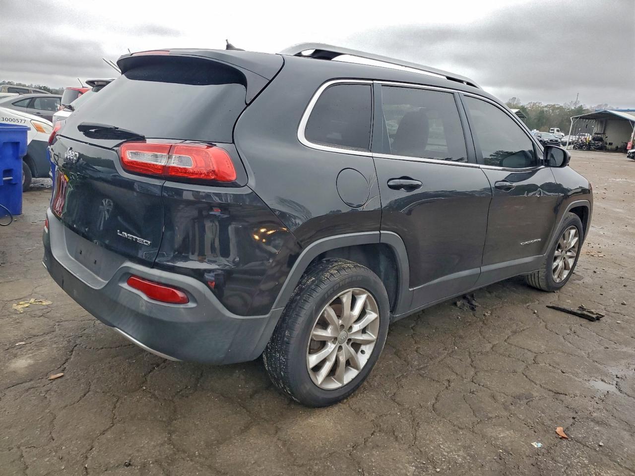 2015 JEEP CHEROKEE