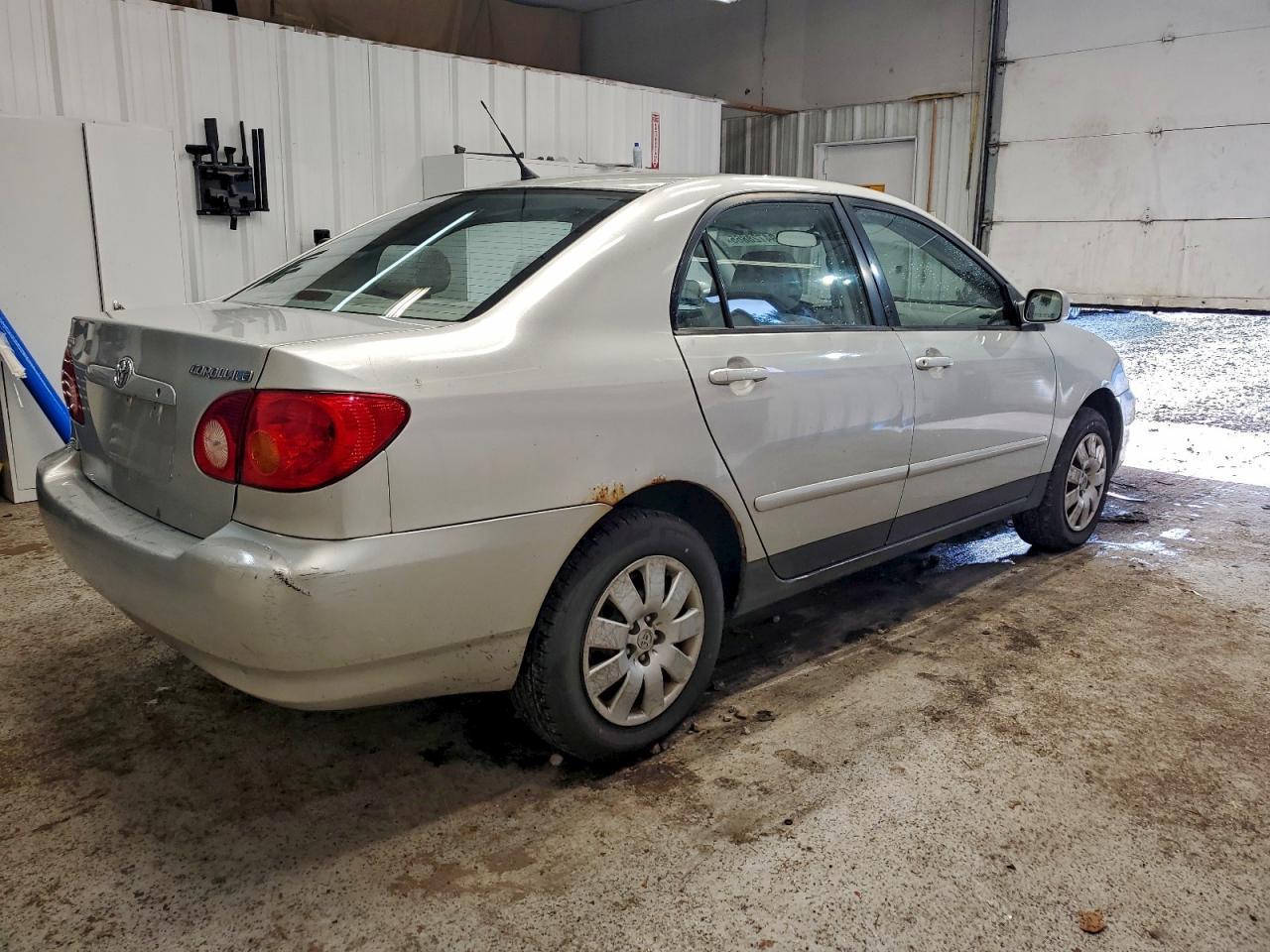 2003 TOYOTA COROLLA