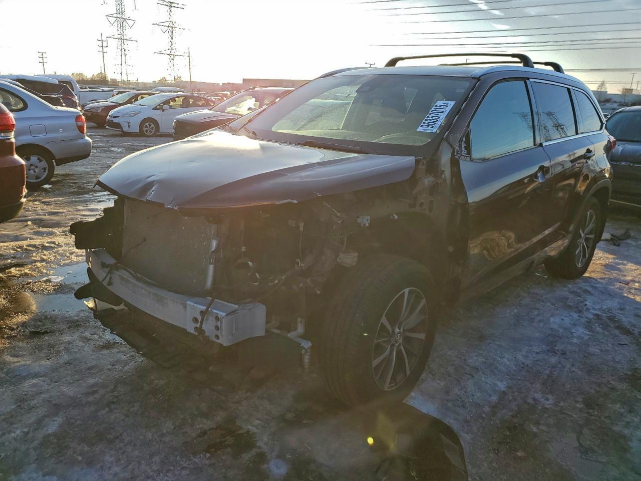 2018 TOYOTA HIGHLANDER