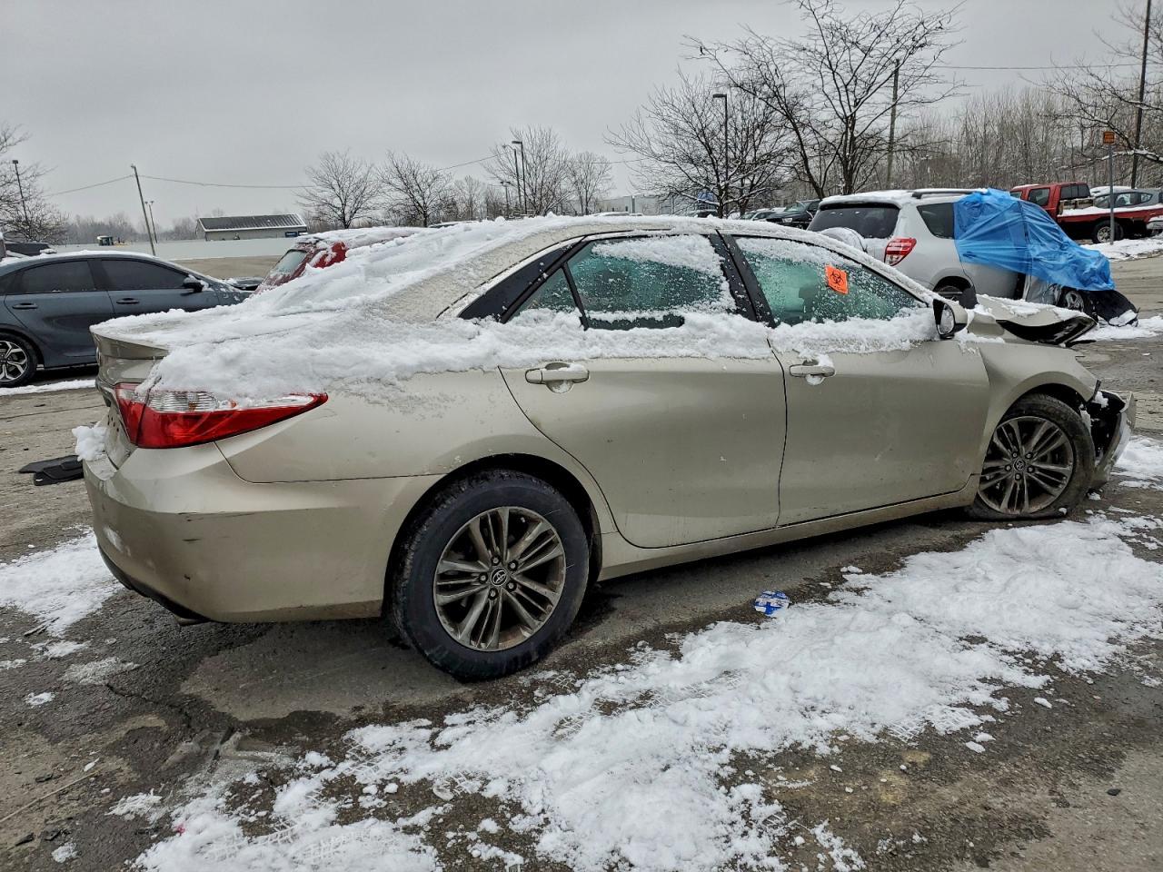 2016 TOYOTA CAMRY
