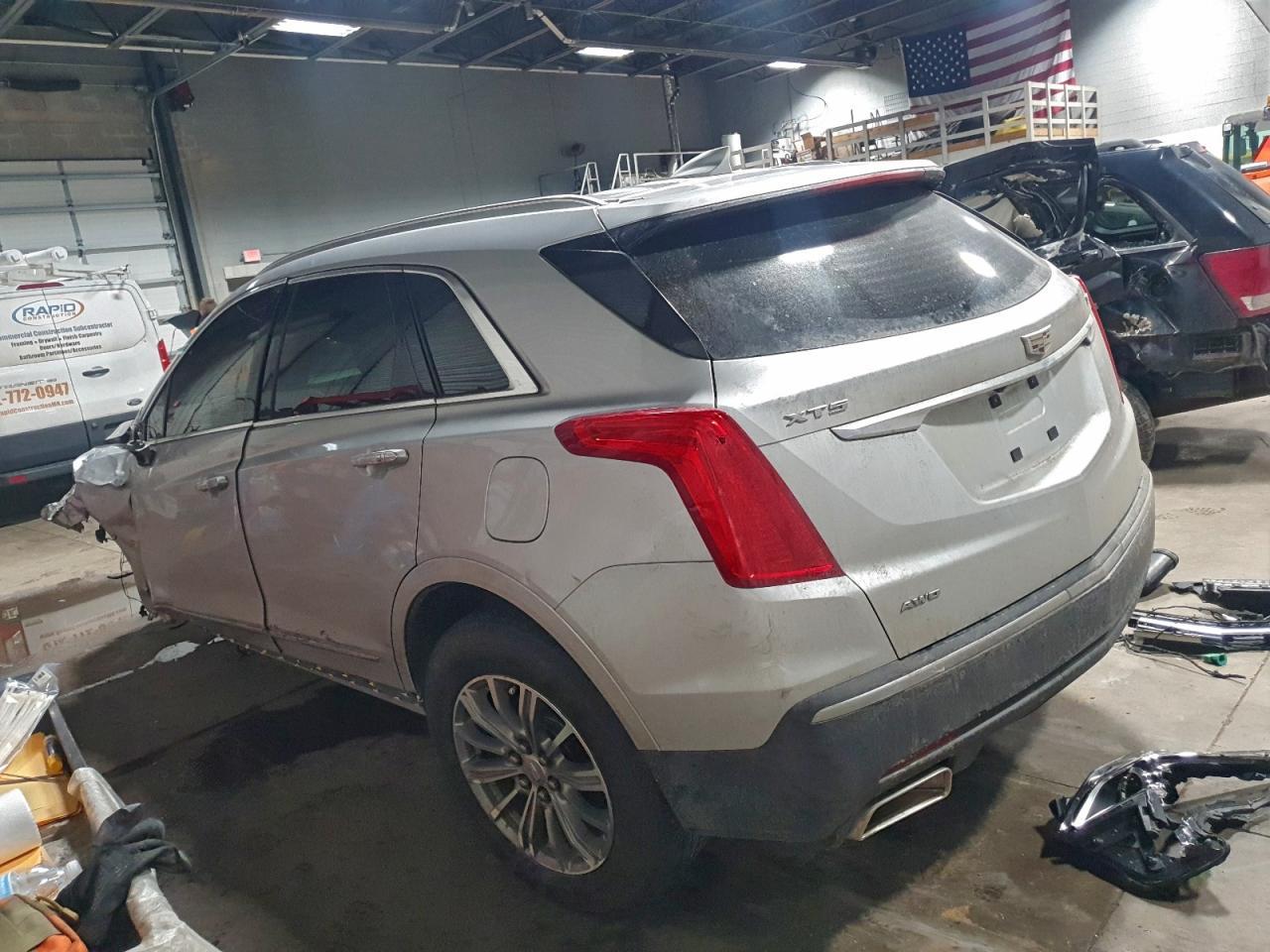 2017 CADILLAC XT5