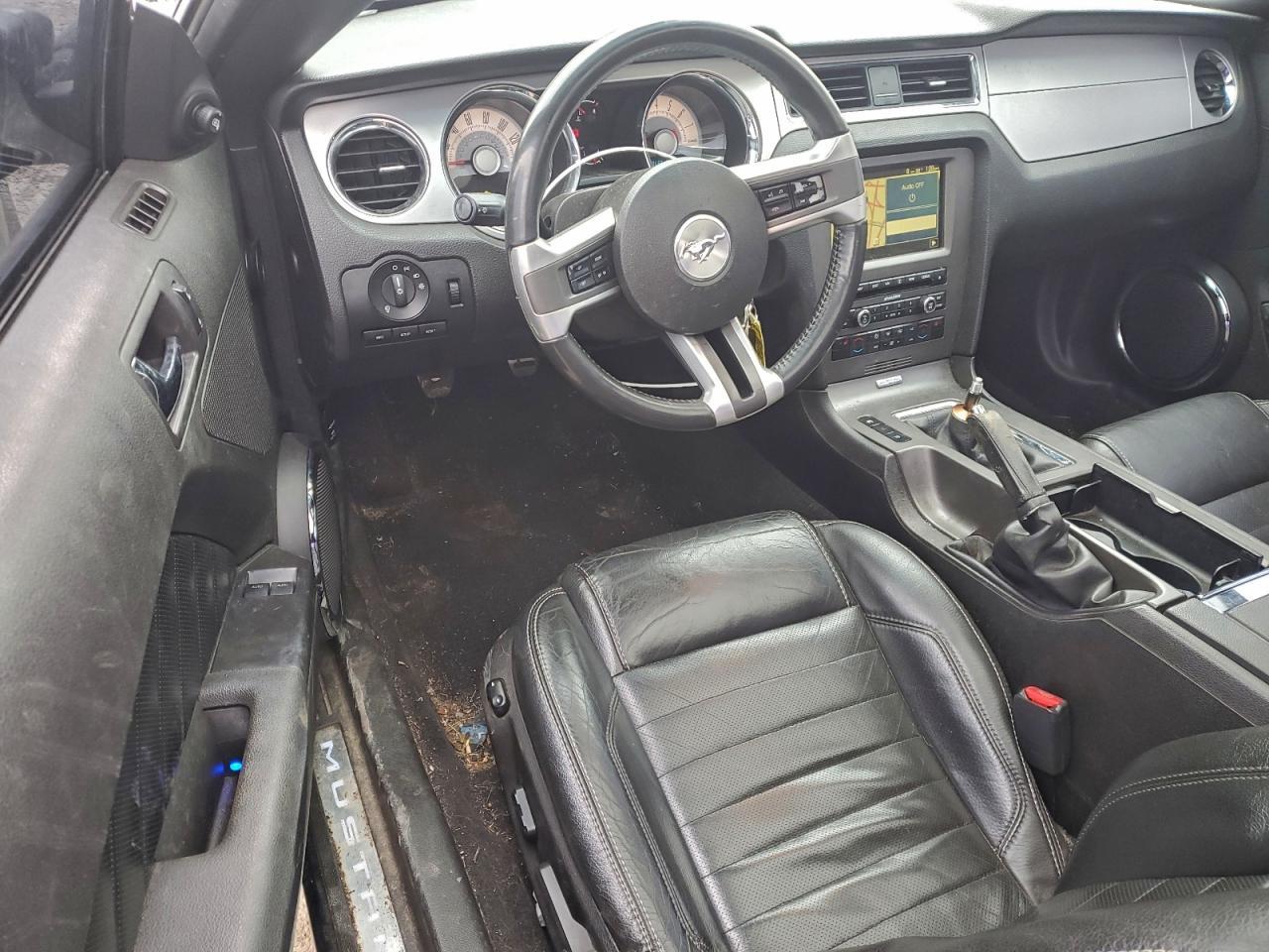 2010 FORD MUSTANG