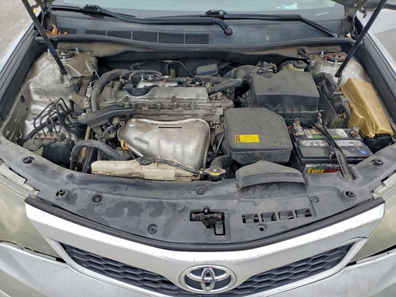 2014 TOYOTA CAMRY