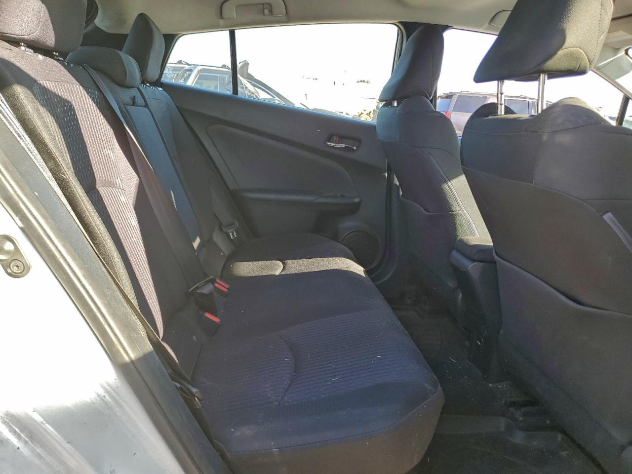 2018 TOYOTA PRIUS