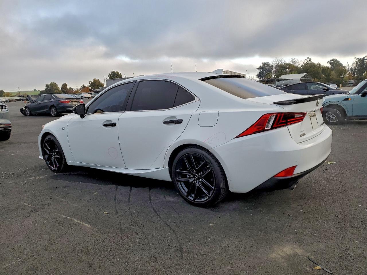 2015 LEXUS IS 250