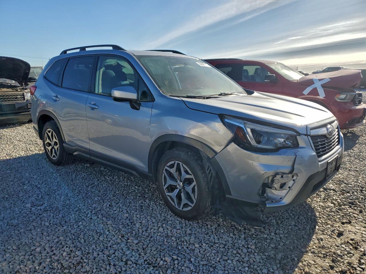 2021 SUBARU FORESTER
