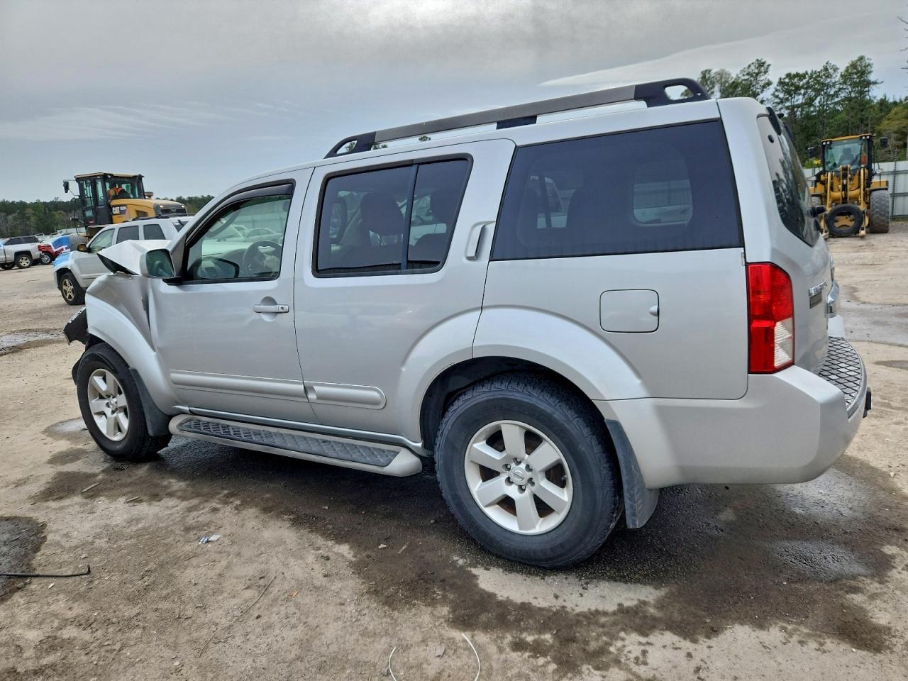 2012 NISSAN PATHFINDER
