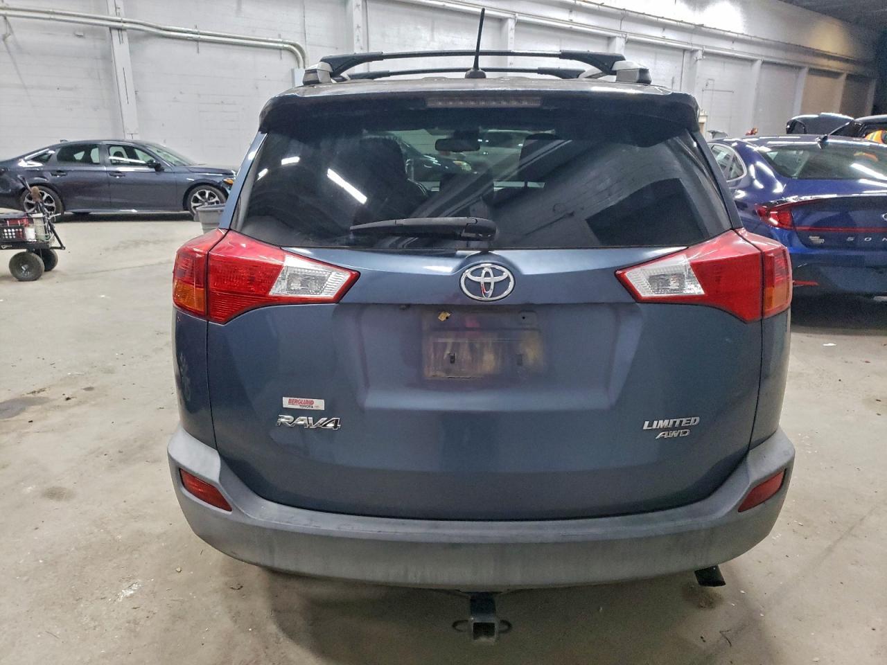 2014 TOYOTA RAV4