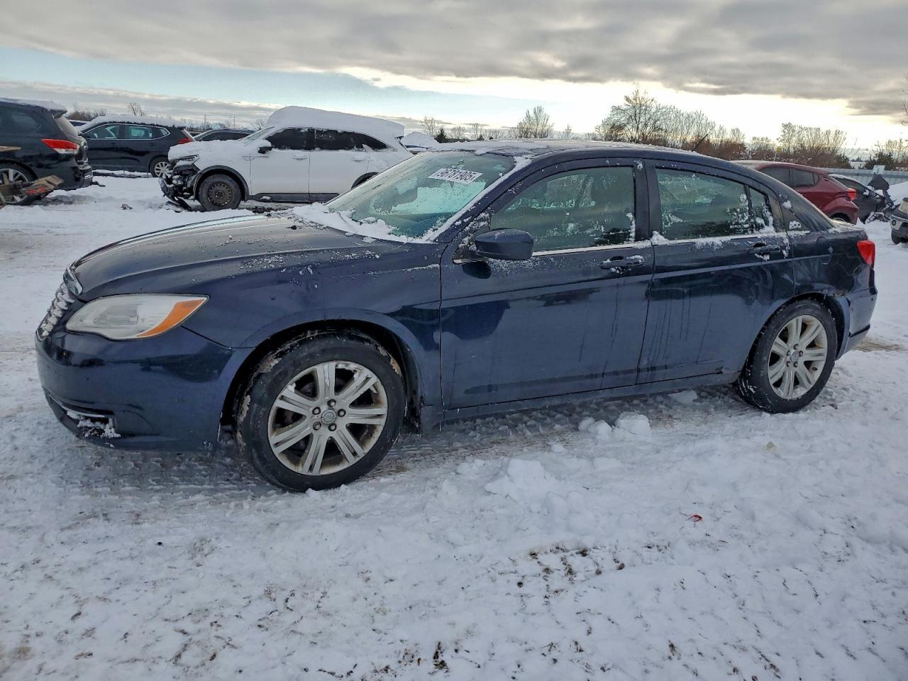 2013 CHRYSLER 200