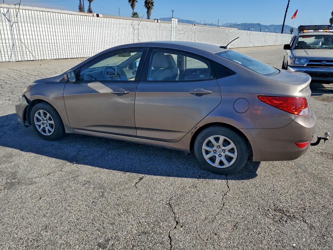 2013 HYUNDAI ACCENT