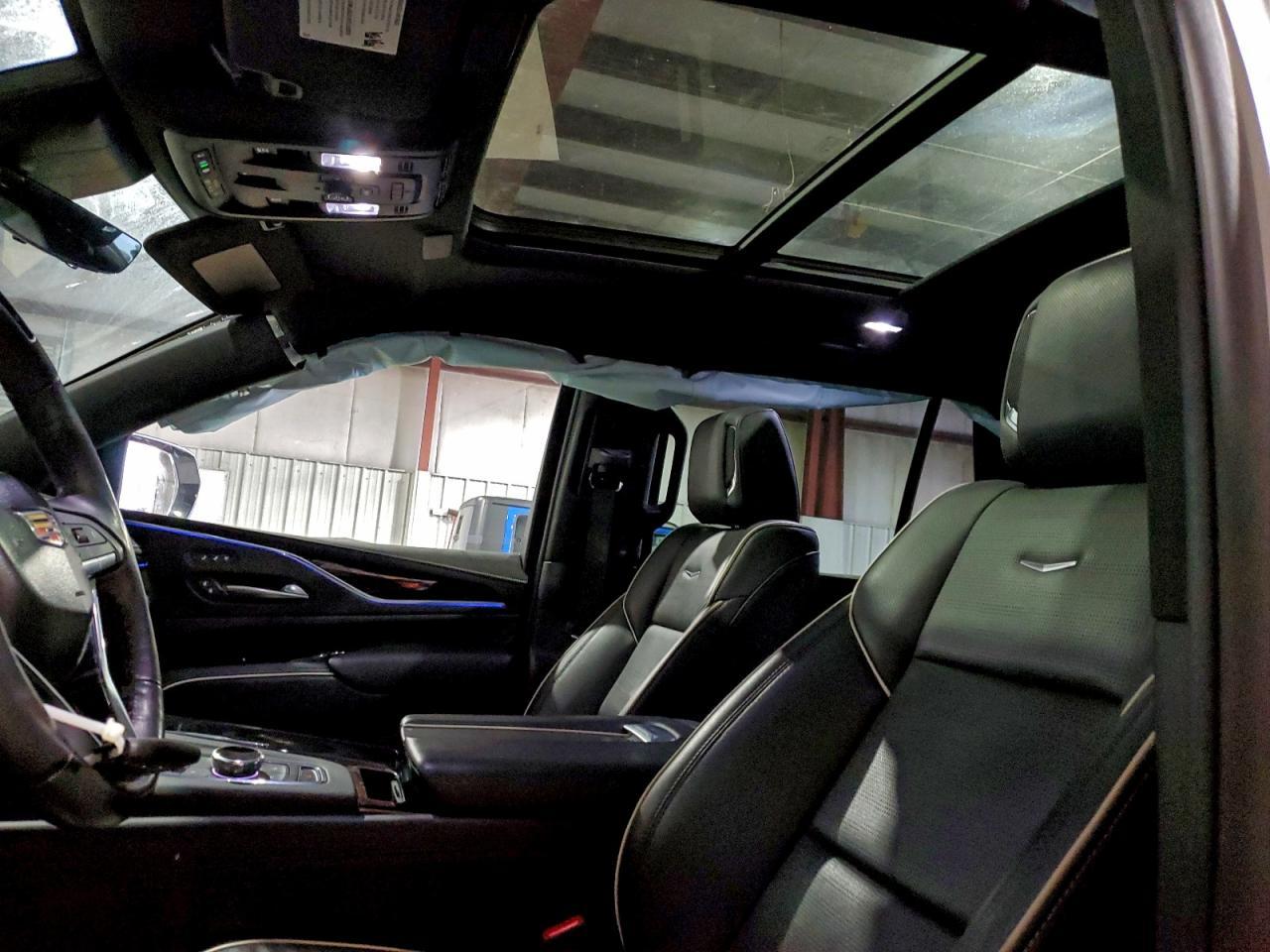 2023 CADILLAC ESCALADE