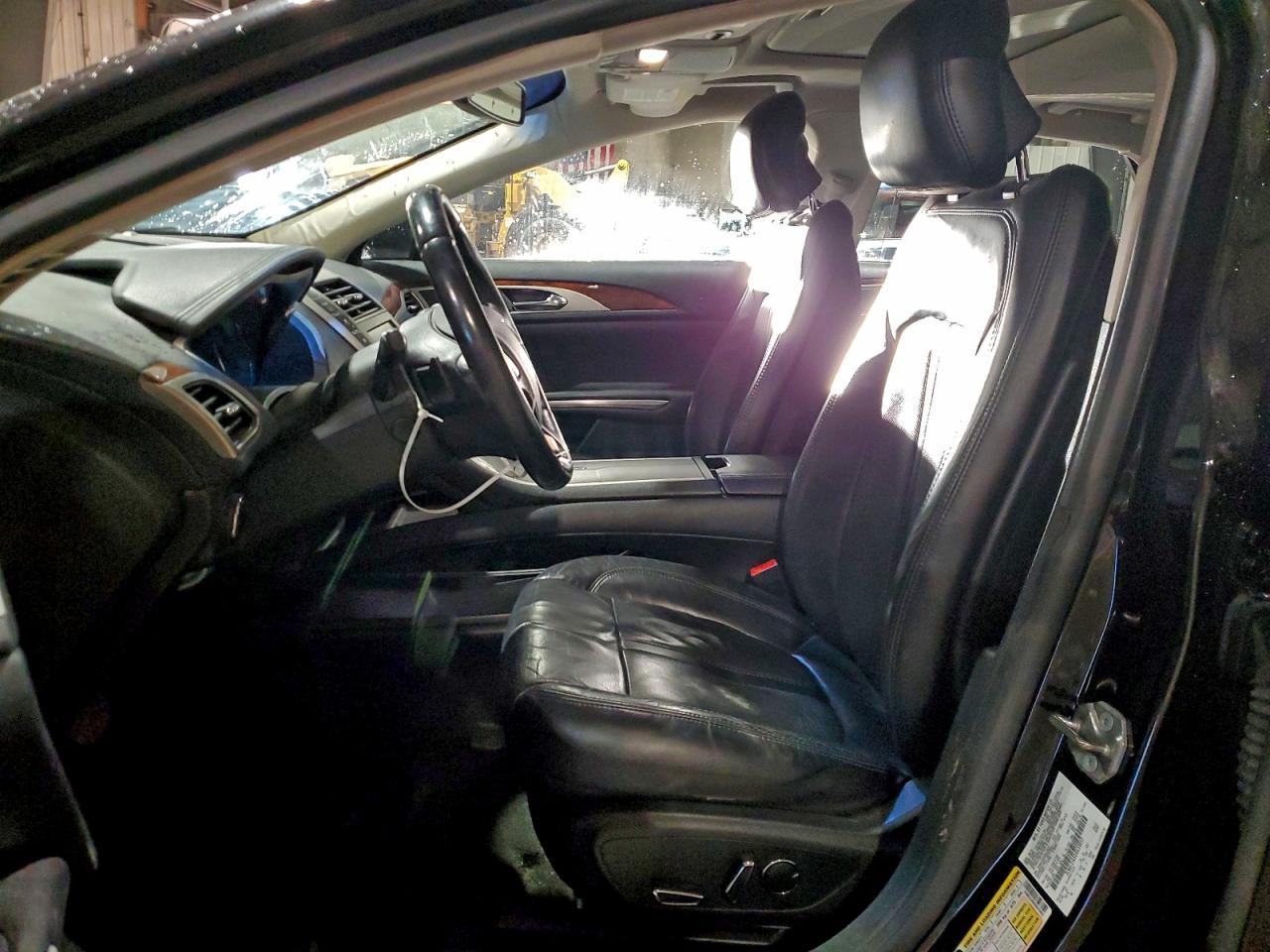 2016 LINCOLN MKZ
